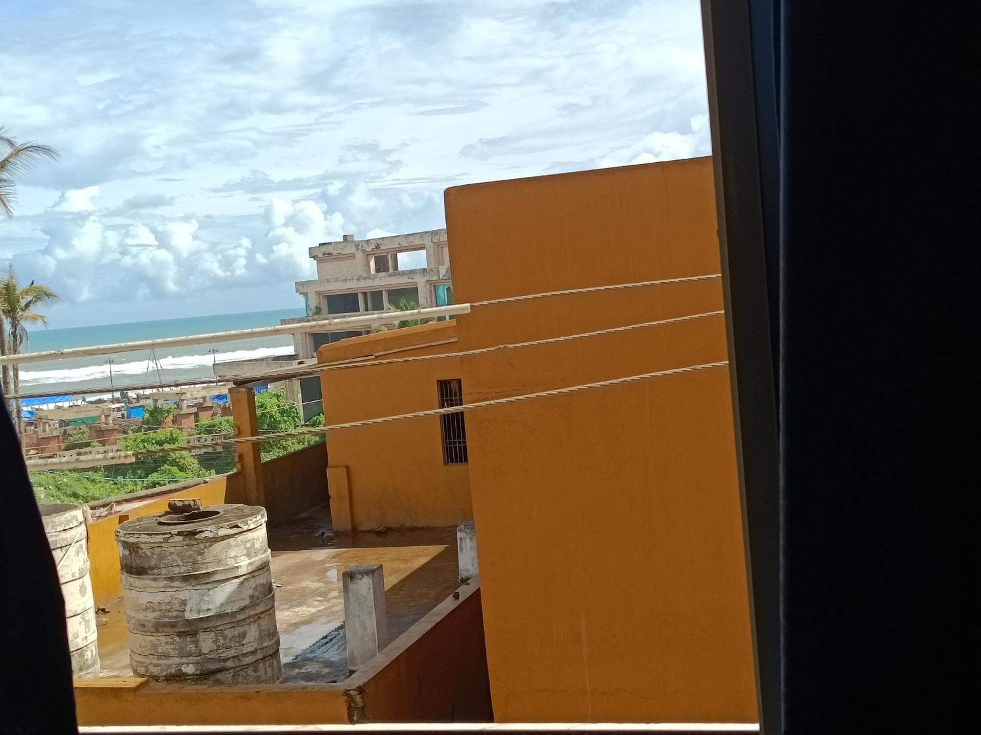 Mom Hotel - Unit Of Mom Hotel بوري المظهر الخارجي الصورة