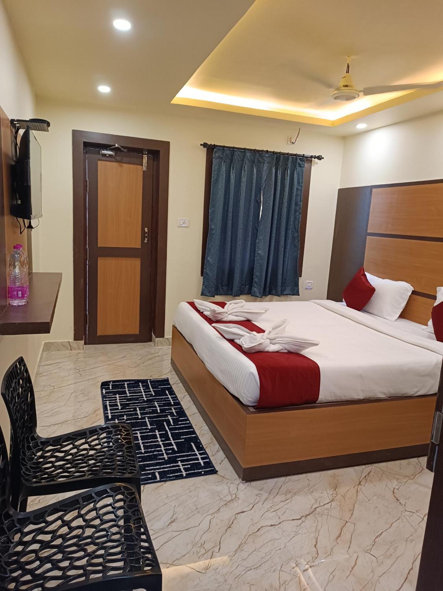 Mom Hotel - Unit Of Mom Hotel بوري المظهر الخارجي الصورة