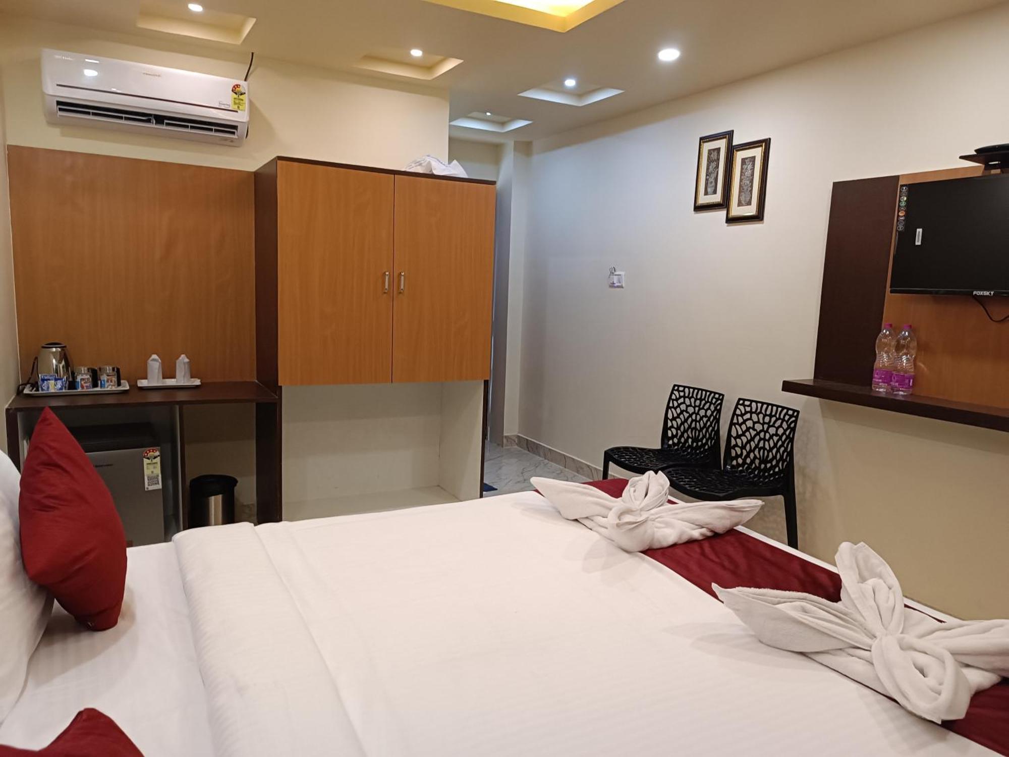 Mom Hotel - Unit Of Mom Hotel بوري المظهر الخارجي الصورة