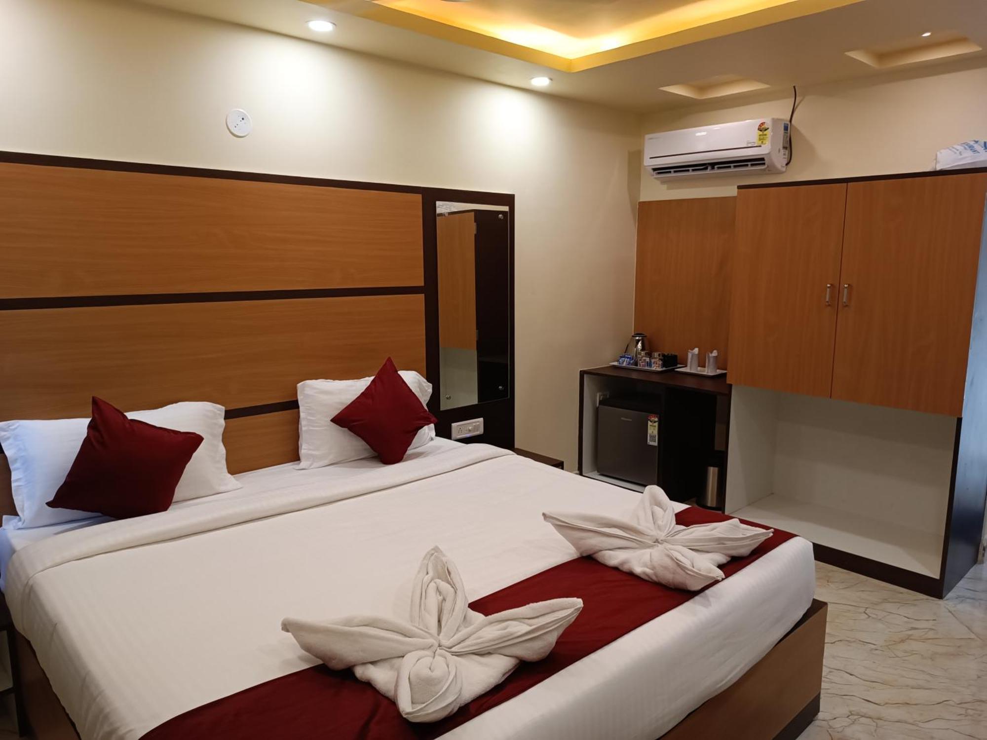 Mom Hotel - Unit Of Mom Hotel بوري المظهر الخارجي الصورة